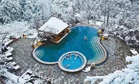 成都黑竹沟温泉山庄_峨边黑竹沟温泉山庄住宿_成都桑拿推荐