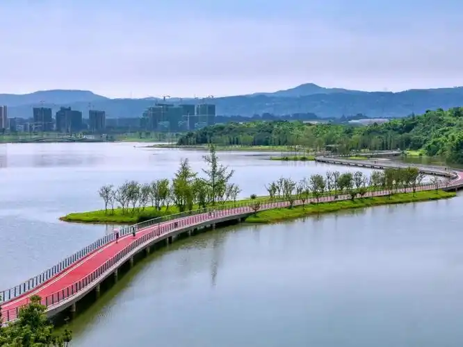成都休闲哪里好_成都亲子运动场所_成都运动休闲圣地