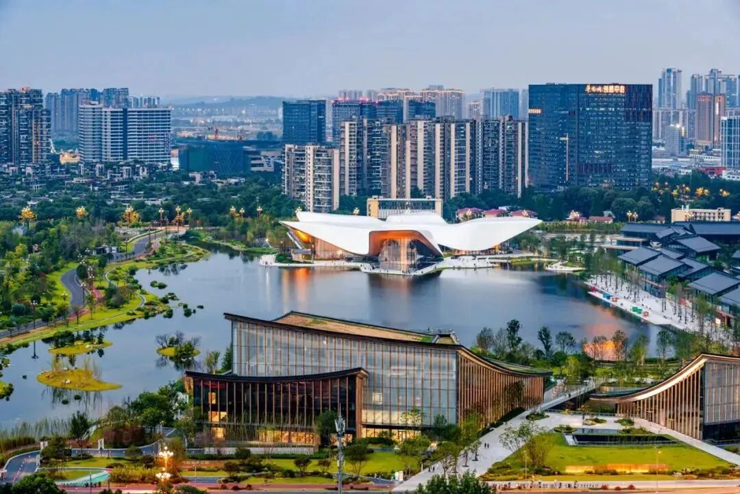 成都文旅新场景_成都暑期游新场景线路_成都休闲哪里好